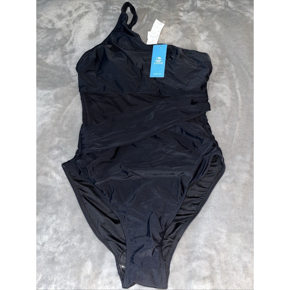 Cupshe one piece swimsuit Size Medium One Shoulder Strap Mesh New With Tag Black